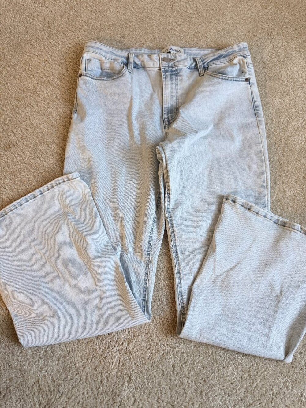 Like New CITY BLUES Eiffel Flare Light Denim Jeans Size 14
